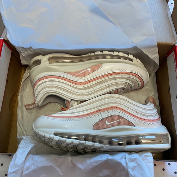 Nike Air Max 97 Women’s - Picture 2 of 5